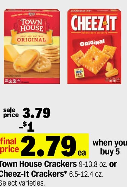 Town House Crackers or Cheez-It Crackers